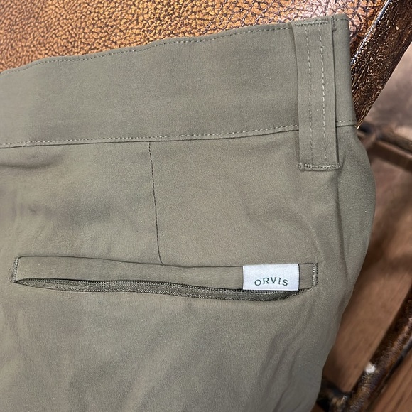Like New Orvis Stretch 6 Pocket Trail-ready Casual Pants for the way you live! - Picture 4 of 8